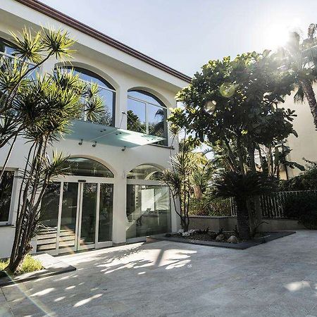 Sicilia S Residence Hotel - אצ'י קטנה מראה חיצוני תמונה