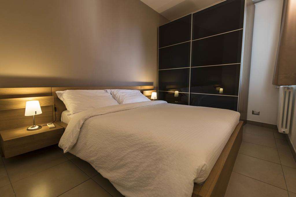 Sicilia S Residence Hotel - אצ'י קטנה חדר תמונה